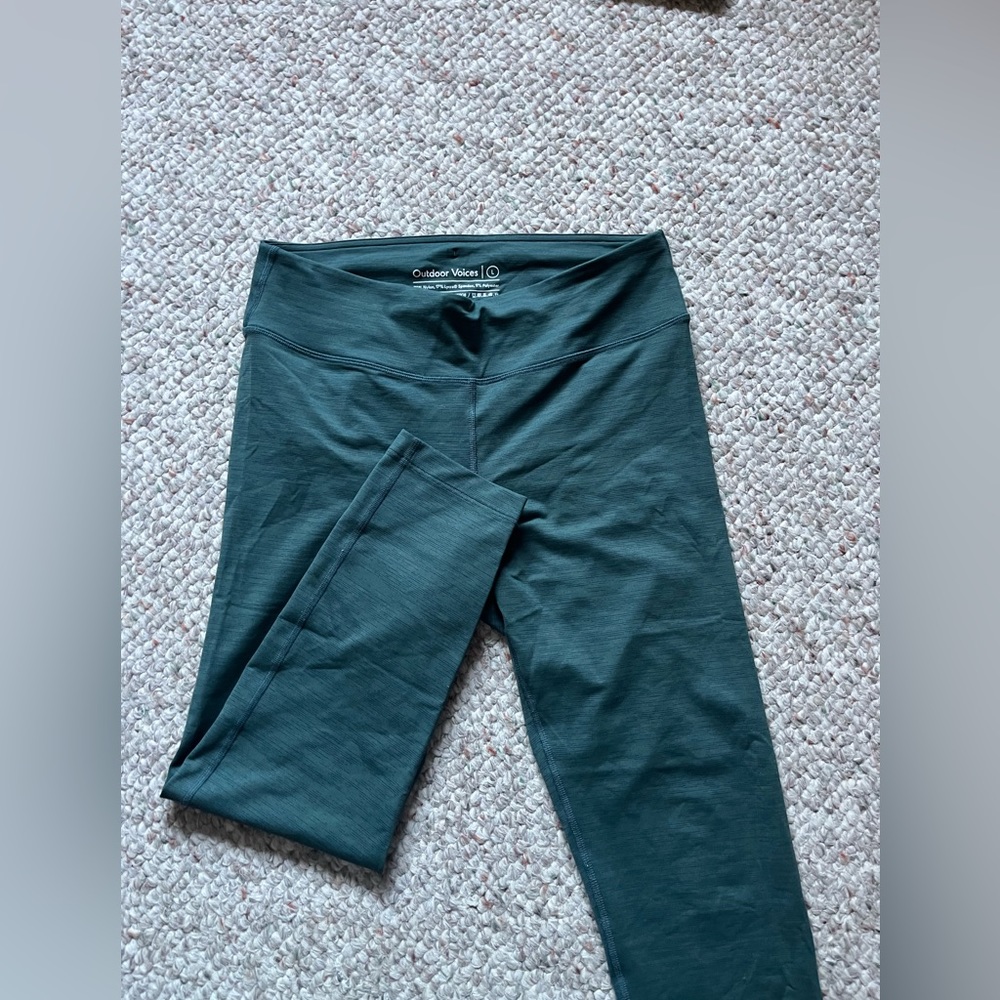 Outdoor voices green leggings